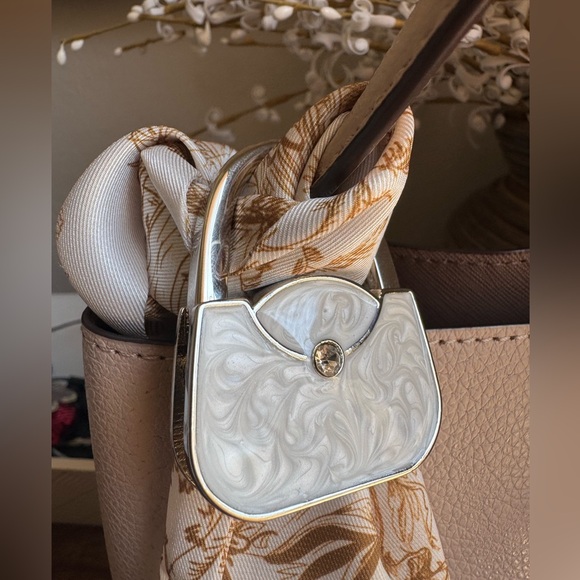 ONE Purse Bag Hook or Bag Charm with dust bag buyer chooses color - Picture 3 of 5